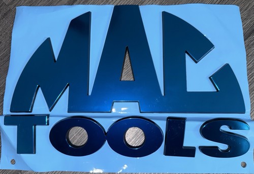 Mac tools box emblem - mac,
